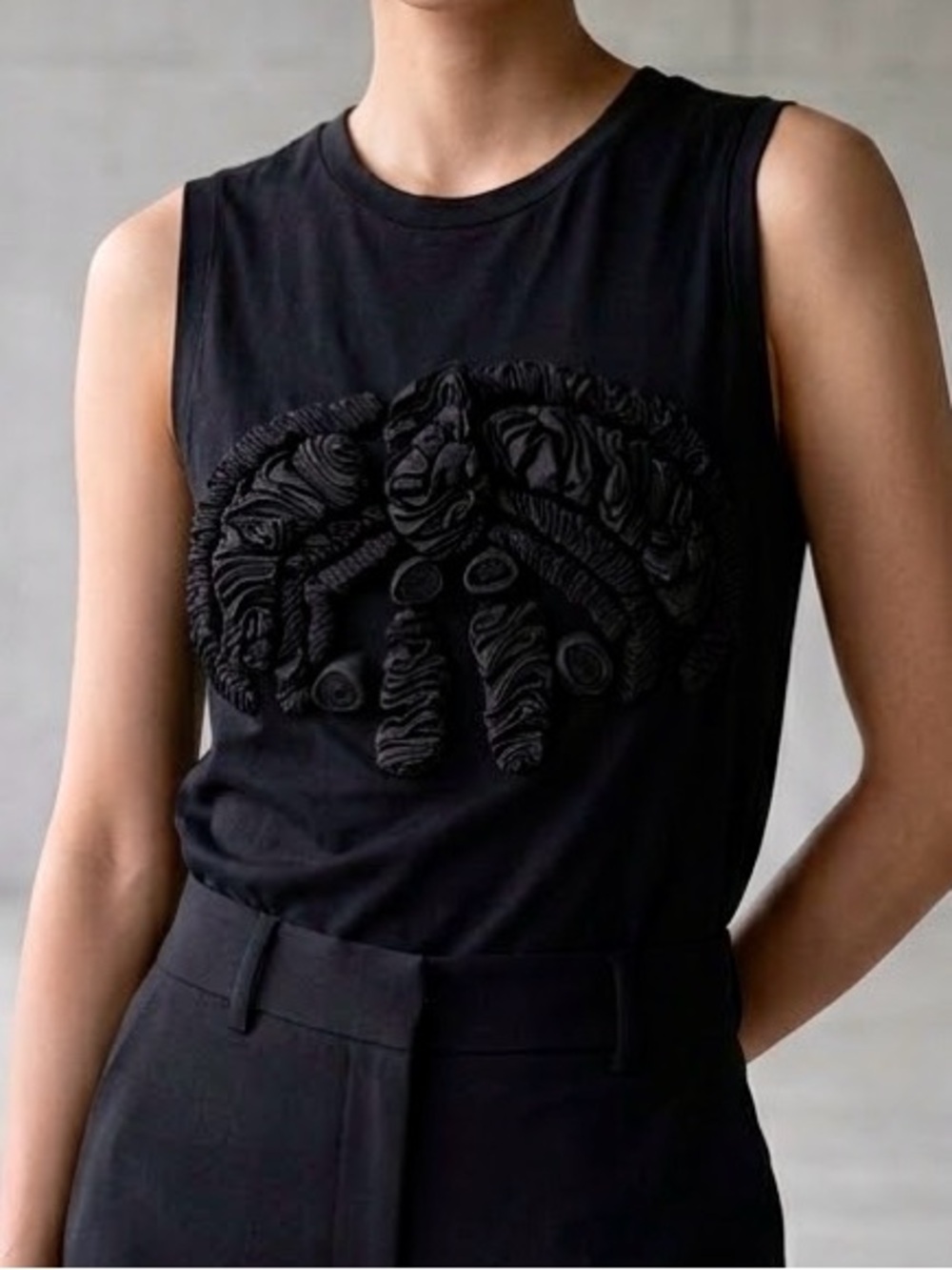 ENFÖLD Japanese Designer Black 3D Ribbon Applique Tank Top 38 M Avant Garde Goth